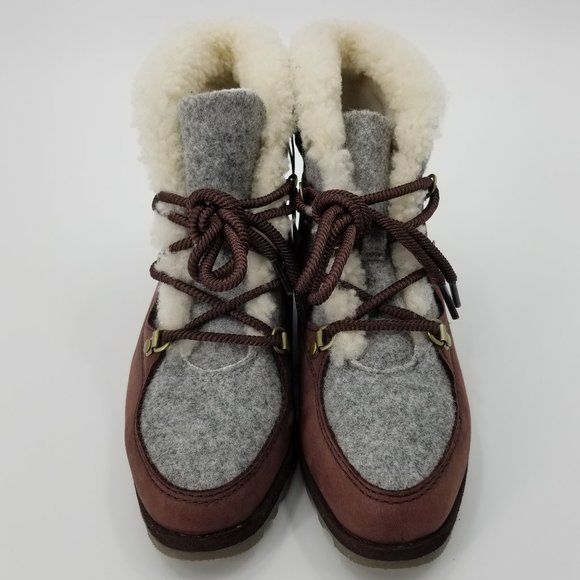 Sorel SneakChic Alpine Winter Boots with Shearling - Picture 3 of 9